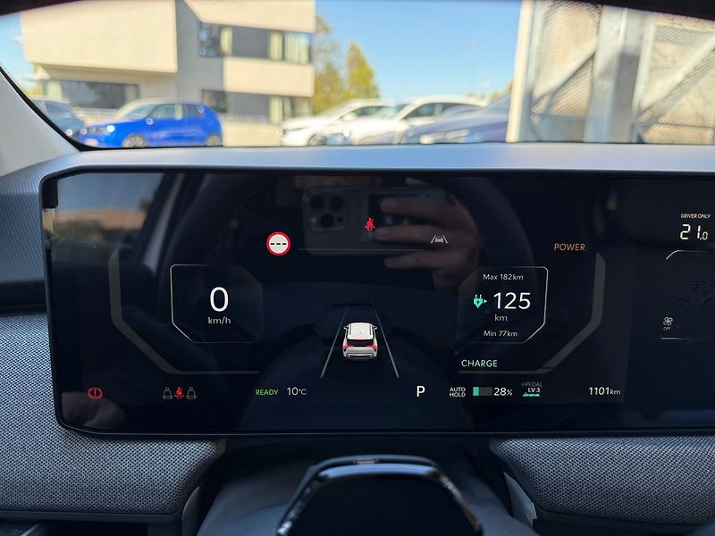 Kia EV3 EARTH 81kWh - fotka 15 z 38
