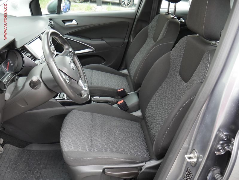 Opel Crossland X (2018) 1.2 i, ČR, AC, tempo, výhřev - fotka 9 z 14