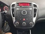 Kia Ceed (2010) 1.4 CVVT - náhled 12