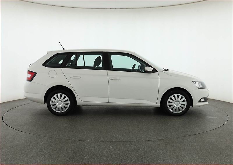Škoda Fabia (2015) Ambition 1.4 TDI, nová STK - fotka 6 z 16
