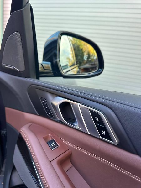 BMW X5 (2019) M50D G05 XDRIVE M SPORT 294KW - fotka 23 z 51