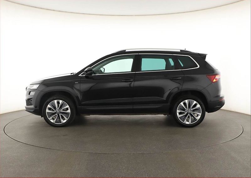 Škoda Karoq (2025) 2.0 TDI, Drive, FullLed - fotka 3 z 17