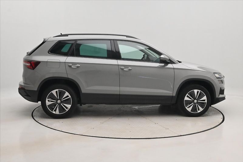 Škoda Karoq 2,0 TDI 85kW DSG VIRTUAL EL.KU - fotka 4 z 31
