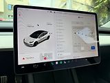 Tesla Model 3 Long Range AWD - náhled 28