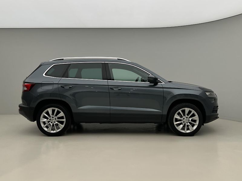 Škoda Karoq 1.5 TSI STYLE AUT CZ - fotka 9 z 44