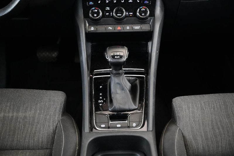 Škoda Karoq - fotka 23 z 27