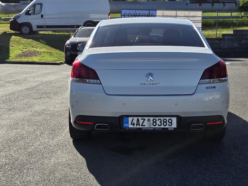Peugeot 508 (2015) 2.0 BHDI 180 GT EAT6 - fotka 4 z 35