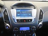 Hyundai ix35 (2014) 2.0 CRDi, 4X4, Navi, Tempomat - náhled 12
