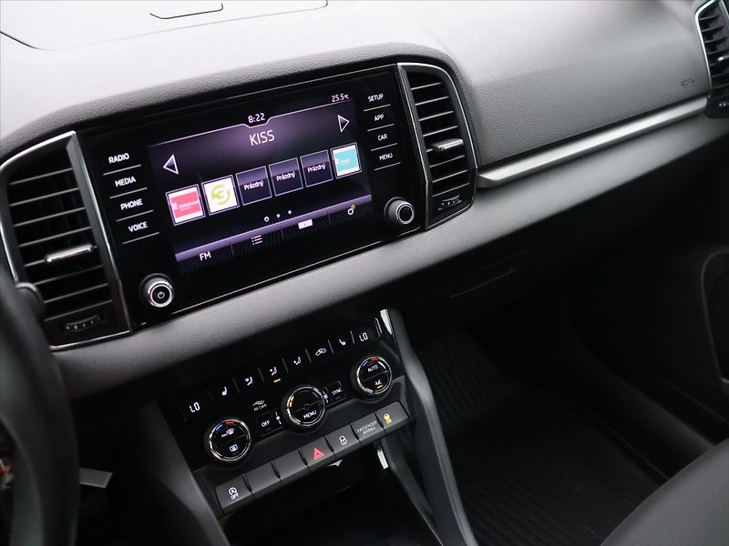 Škoda Karoq 1,6 TDI 85kW Ambition CZ DPH - fotka 18 z 29