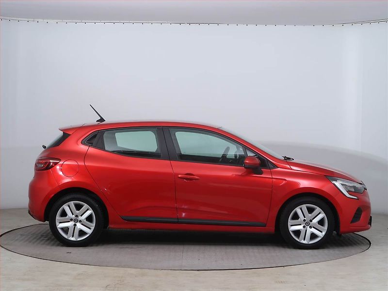 Renault Clio (2021) 1.0 TCe, Serv.kniha, Tempomat - fotka 6 z 14