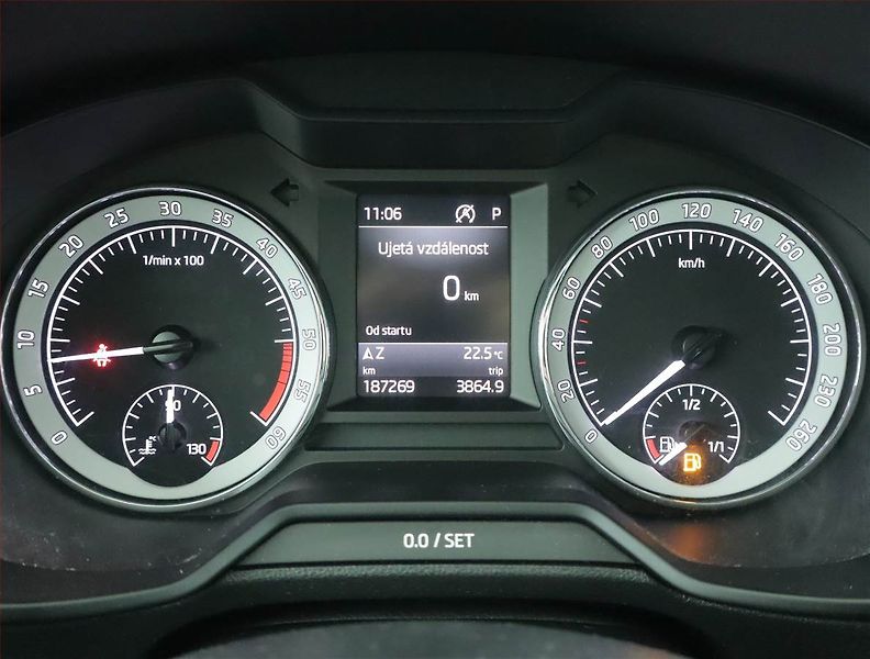 Škoda Octavia (2017) 2.0 TDI, 4X4, Automat - fotka 11 z 19