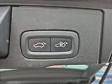 Volvo XC60 2,0 B4 AWD diesel Plus Dark Au - náhled 12