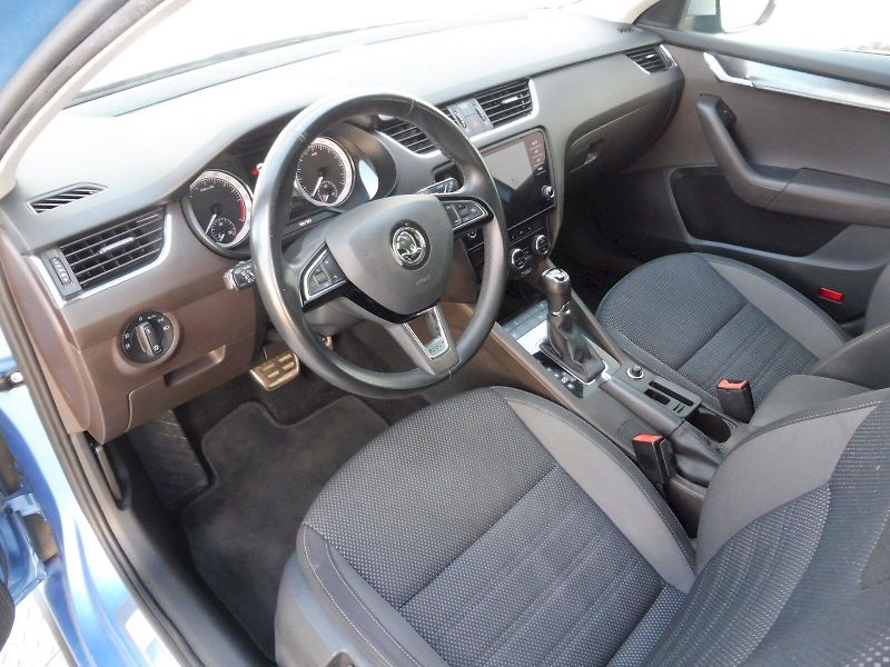 Škoda Octavia (2019) Combi ScoutLine 2,0 TDI 110kW - fotka 6 z 30