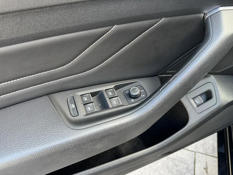 Volkswagen Arteon Shooting Brake (2021) 2.0TSI 140kw DSG R-Line Webast - fotka 33 z 40