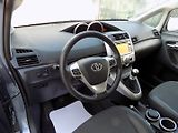 Toyota Verso (2013) 2.0 D-4D/1.Maj.ČR/keyless-go/ - náhled 13