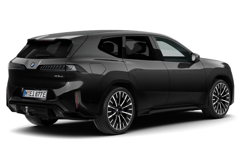 BMW iX3 40 - fotka 2 z 4