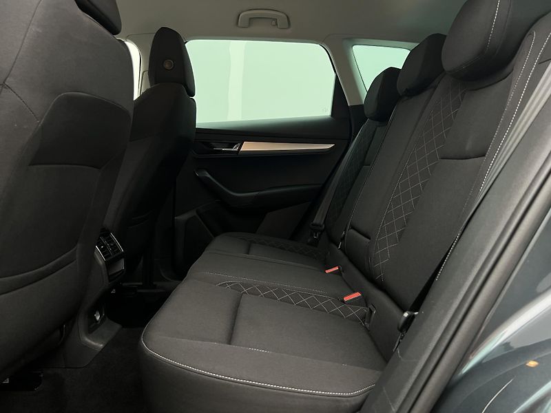 Škoda Karoq 1.5 TSI DRIVE AUT CZ - fotka 6 z 40