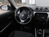 Suzuki Vitara (2019) 1.4 BoosterJet, 4X4, Tempomat - náhled 7