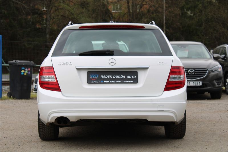 Mercedes-Benz Třídy C 2,1 200d  NOVÉ V ČR,VÝHŘEVY - fotka 6 z 32