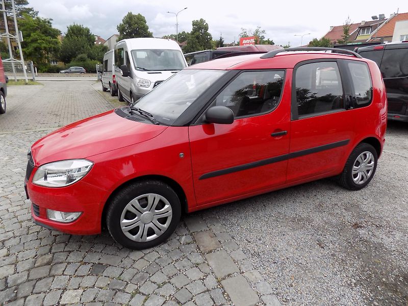 Škoda Roomster 1,2 TSI 63 KW ACTIVE, KLIMA - fotka 20 z 56