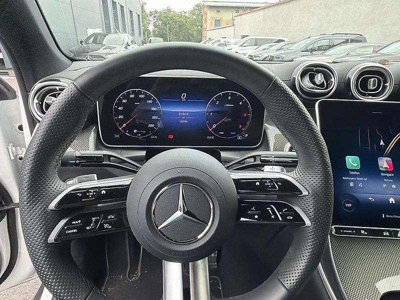 Mercedes-Benz GLC 220d 4MATIC kupé - fotka 10 z 16