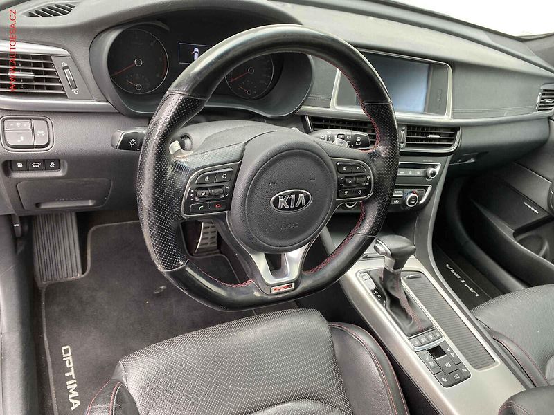 Kia Optima (2017) 1.7 CRDi, GT Line, AT, LED - fotka 14 z 21