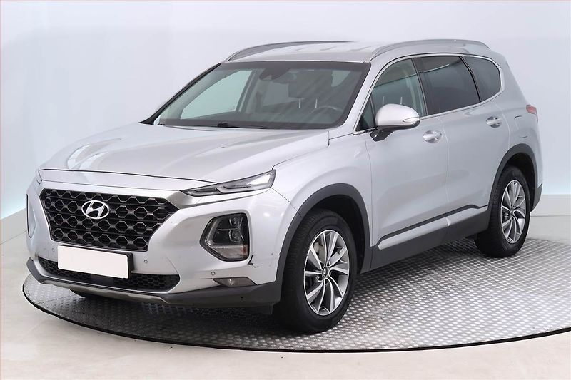 Hyundai Santa Fe (2019) 2.0 CRDi - fotka 2 z 21