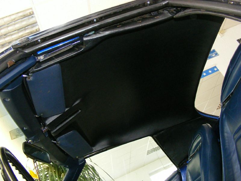 Chevrolet Corvette (1973) 5,7V8 REZERVACE - fotka 40 z 58
