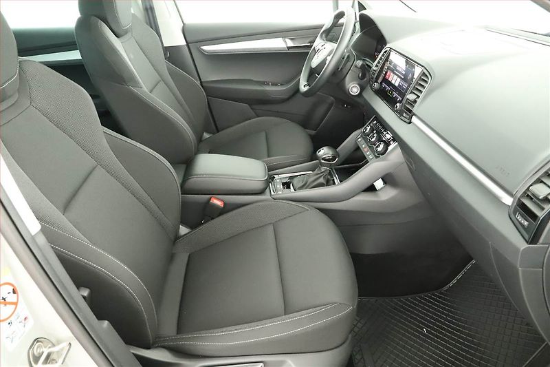 Škoda Karoq (2024) Fresh 1.5 TSI - fotka 7 z 16