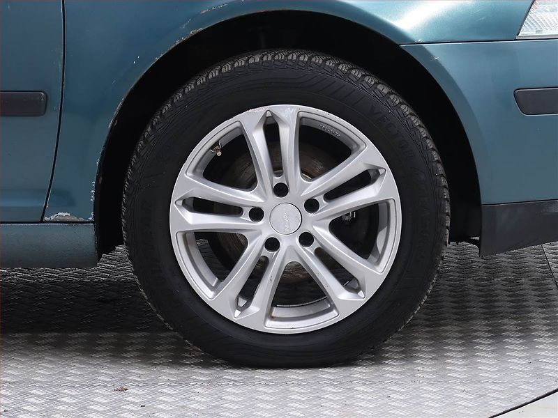 Škoda Octavia (2004) 1.6, nová STK, udržované - fotka 15 z 15