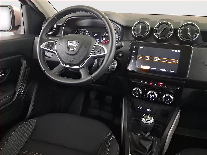 Dacia Duster (2022) Prestige 1.0 TCe, ČR,1.maj - fotka 7 z 16