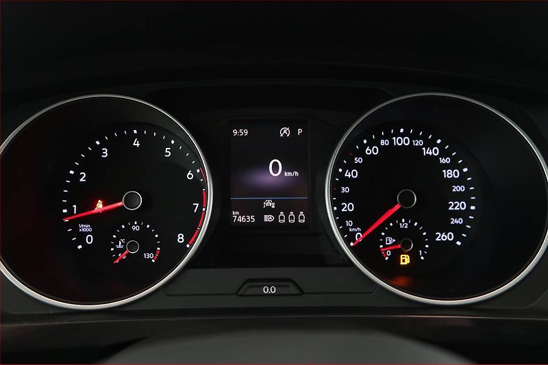 Volkswagen Tiguan (2020) 1.5 TSI - fotka 11 z 19