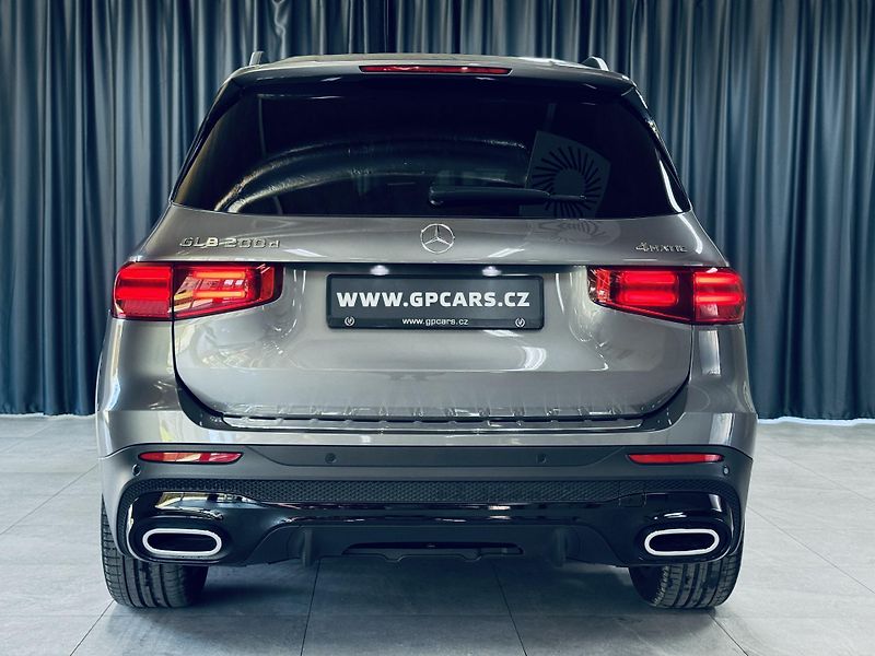 Mercedes-Benz GLB (2024) 200d*4M*AMG*OFF.ROAD*7MÍST*360 - fotka 7 z 49