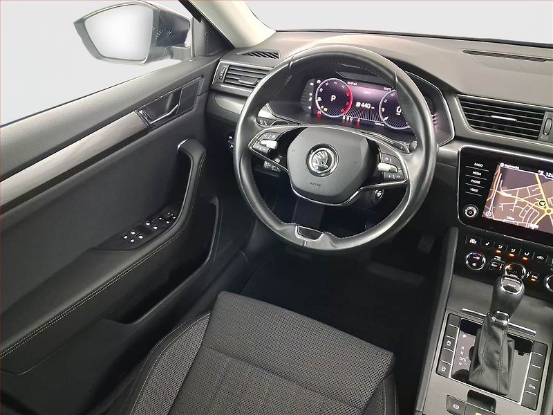Škoda Superb (2022) 2.0 TDI - fotka 7 z 20