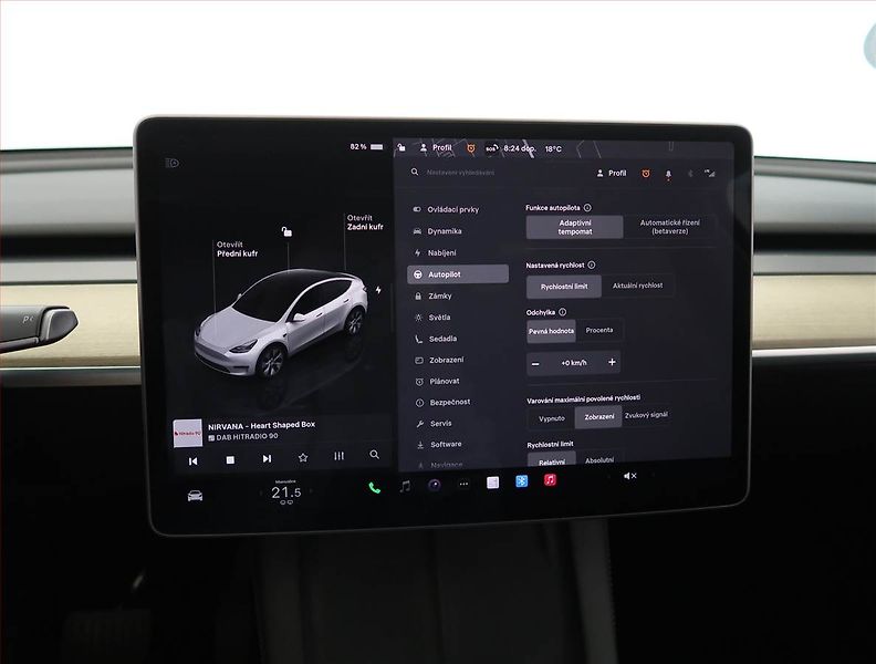Tesla Model Y (2023) RWD LFP 60kWh, SoH 97% - fotka 22 z 33
