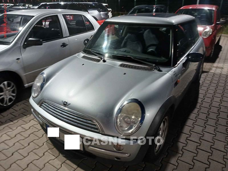 Mini Cooper (2003) 1.6i, STK5/28 - fotka 1 z 3