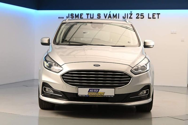 Ford S-MAX (2023) 2.5 140 KW FHEV Tažné Kamera D - fotka 3 z 31