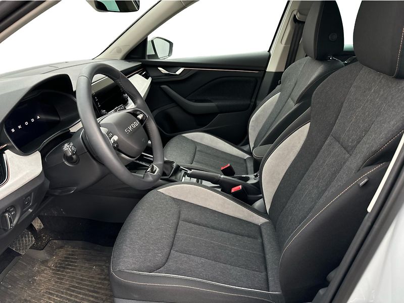 Škoda Kamiq 1.0TSI 7DSG TopSelection 85kW - fotka 11 z 18