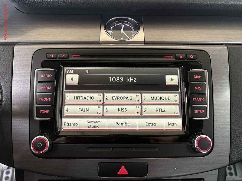 Volkswagen Passat (2014) 1.6 TDI, autoAC, temp - fotka 13 z 18
