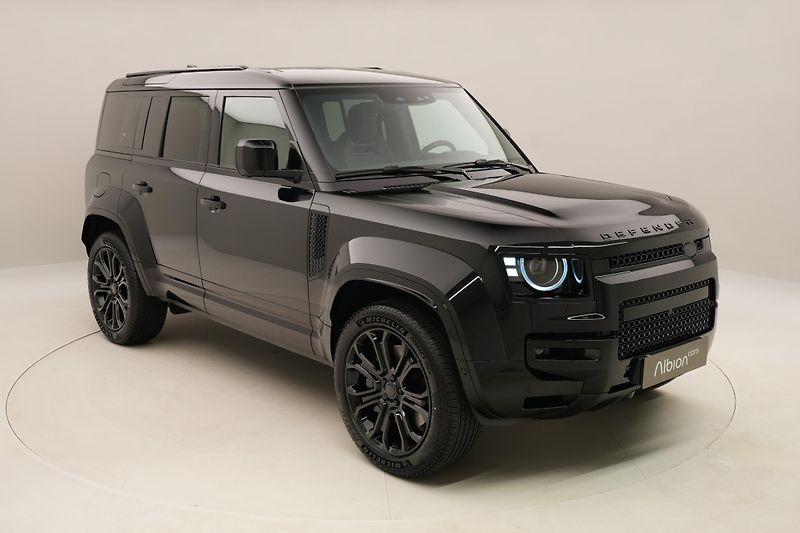 Land Rover Defender (2026) OCTA BLACK AWD AUT - fotka 15 z 82