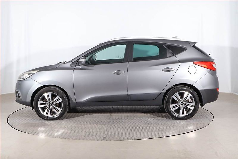 Hyundai ix35 (2014) 2.0 CRDi, 4X4, Serv.kniha - fotka 3 z 23