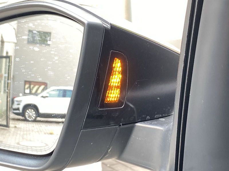 Škoda Kamiq (2021) 1.5 TSI Monte Carlo - fotka 24 z 38