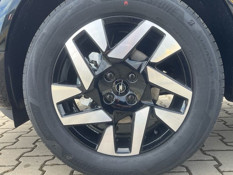 Opel Mokka (2026) GS 1.2T (100kW/136k) MT6 - fotka 20 z 20