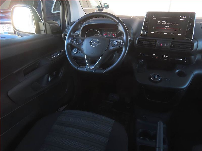 Opel Combo (2020) Enjoy 1.2 Turbo, 5Míst, ČR - fotka 7 z 16