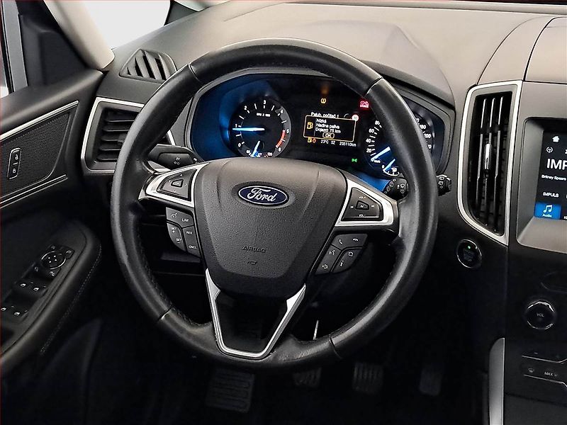 Ford S-MAX (2017) 2.0 TDCi, Navi, Tempomat - fotka 16 z 19