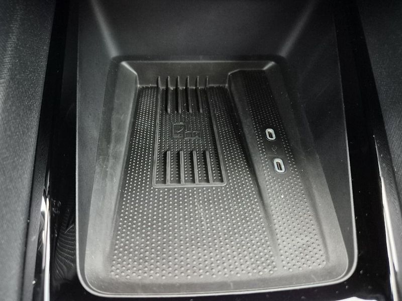 Škoda Octavia 130 let Premium 1.5 TSI 110 kW - fotka 34 z 39