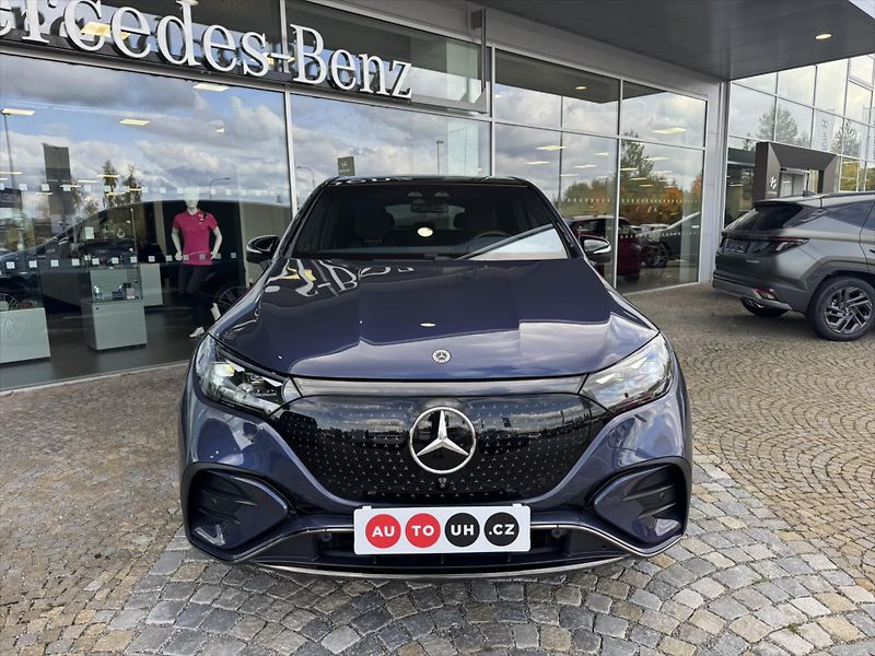 Mercedes-Benz EQE 500 4MATIC SUV - fotka 3 z 36