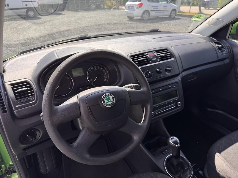 Škoda Fabia II 1.2 TSi,2012 Family, kombi - fotka 11 z 24