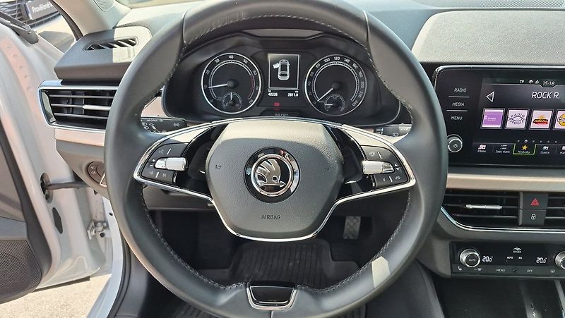 Škoda Scala 1.0 TSI 81KW Style - fotka 13 z 25