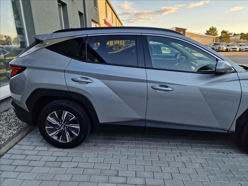 Hyundai Tucson 1.6 T-GDI 110kW Smart,ČR,1Maj - fotka 40 z 48
